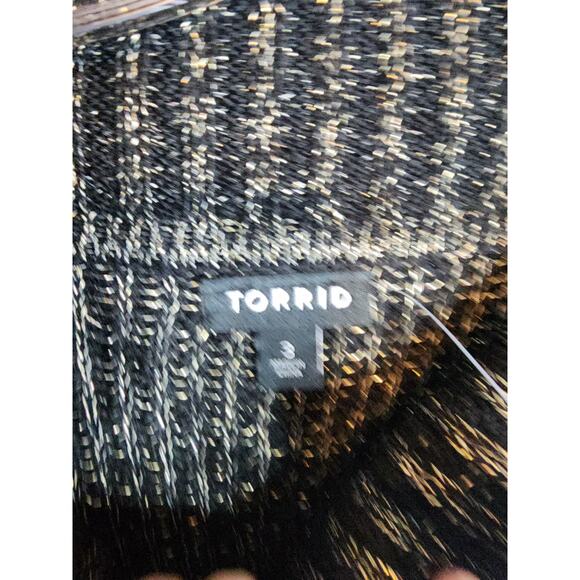 Torrid Lurex Cable Pullover Cold Shoulder Turtle Neck Sweater, NWT, 3X - Picture 5 of 8